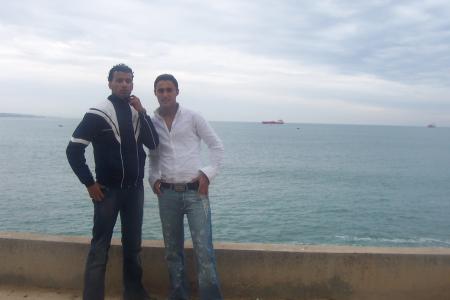 c moi avec mon couzin ismail