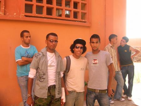 la je sui avec kamal et son ami